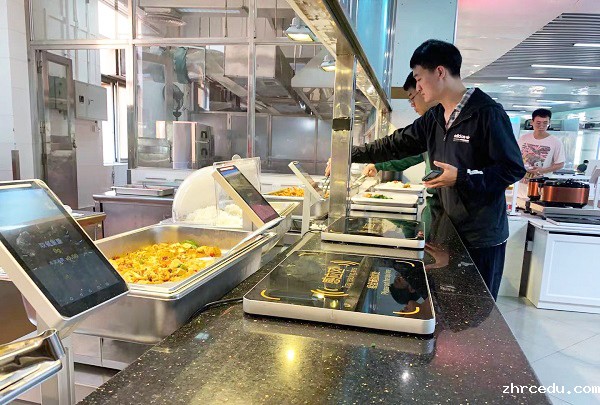 集点餐、称重、结算、营养分析于一体的智能称重台是怎么样的 集点餐、称重、结算、营养分析于一体的智能称重台是怎么样的